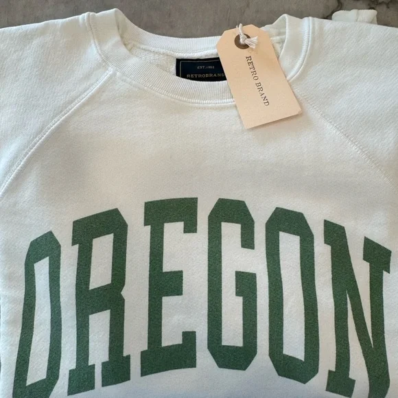 Free People Retro Brand Oregon sweatshirt Cream and Green medium Sweatshirt NEW - Picture 2 of 10